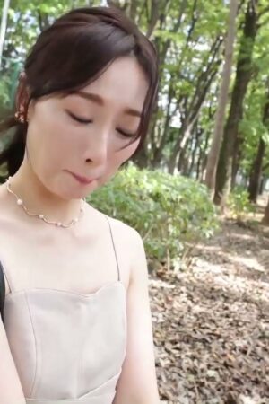 Ono Rinka và JUQ-631: Vợ U30 ngoại tình, rên xiết tột cùng trong vòng tay trai lạ!