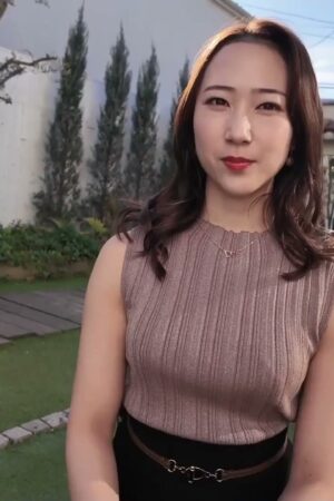 Mirei Hanzawa (JUQ-793): Cổ vũ viên vợ người ta nhún nhảy điên cuồng, rên rỉ ướt át tột độ!