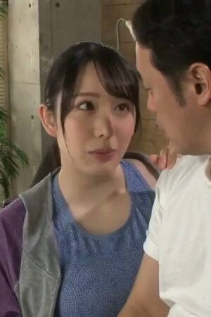 Mizuki Yayoi & JUQ-029: HLV Yoga bốc lửa uốn éo, gạ tình học viên ngay tại phòng gym, ướt sũng không lối thoát!