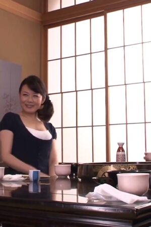 Hai chị em dâu Yurie Matsushima & Eriko Miura bị cắm sừng ngay tại nhà chồng, JUX-074!