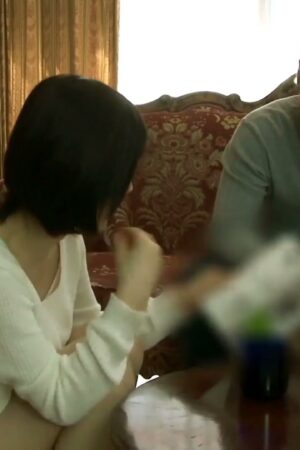 Nanako Mori bị trói chặt, bạn thân cắm sừng chồng ngay trên giường với JUX-107!