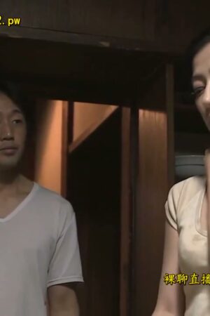 Hisayo Nanami cùng JUX-157: Mẹ bỉm ‘làm gốm’ tới ướt sũng, bí mật động trời bị con trai phát hiện!