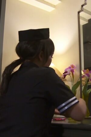 Minami Asano JUX-169: Tiếp viên hàng không ngoại tình, khao khát tình ái cuồng nhiệt!