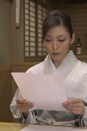 Yuko Shiraki JUX-233: Phu nhân kimono vỡ nợ, ướt át dâng hiến để cứu tiệm rượu!