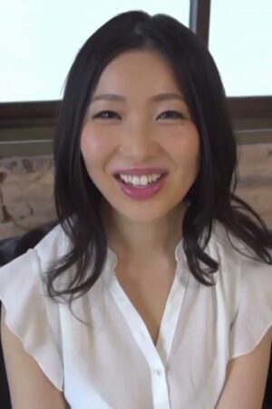 Shuri Satomi MEYD-001: Vợ U30 ngoại tình, ngập ngụa trong khoái cảm 3P cực độ!