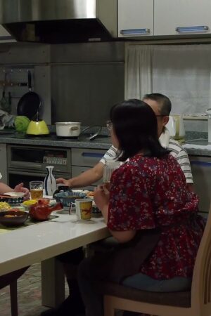 Julia MEYD-906: Vợ trẻ khát tình, cuồng loạn “ăn” trai lạ giữa đêm hè nóng bỏng!