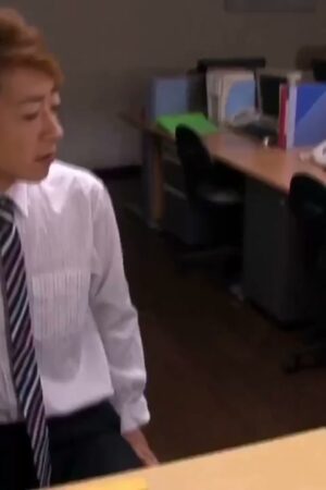 Akiho Yoshizawa SNIS-063: OL bị ghét biến thành ‘bồn chứa’ ướt đẫm, nuốt trọn 3 ‘cây súng’ điên cuồng!