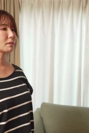Yui Hatano thôi miên SORA-592: Lớp học vẽ biến thành sàn đấu ướt sũng, cô giáo ‘xịt nước’ không ngừng nghỉ!