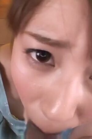 Minami Hatsukawa và MIDE-111: Nàng sinh viên bốc lửa hứng trọn dòng sữa ấm nóng!