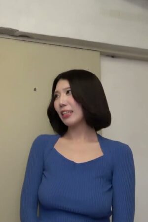 Cuộc sống tình ái bùng nổ của Không tại khu chung cư FTHTD-148: Nàng tân sinh viên lạc lối giữa bầy sói đói!